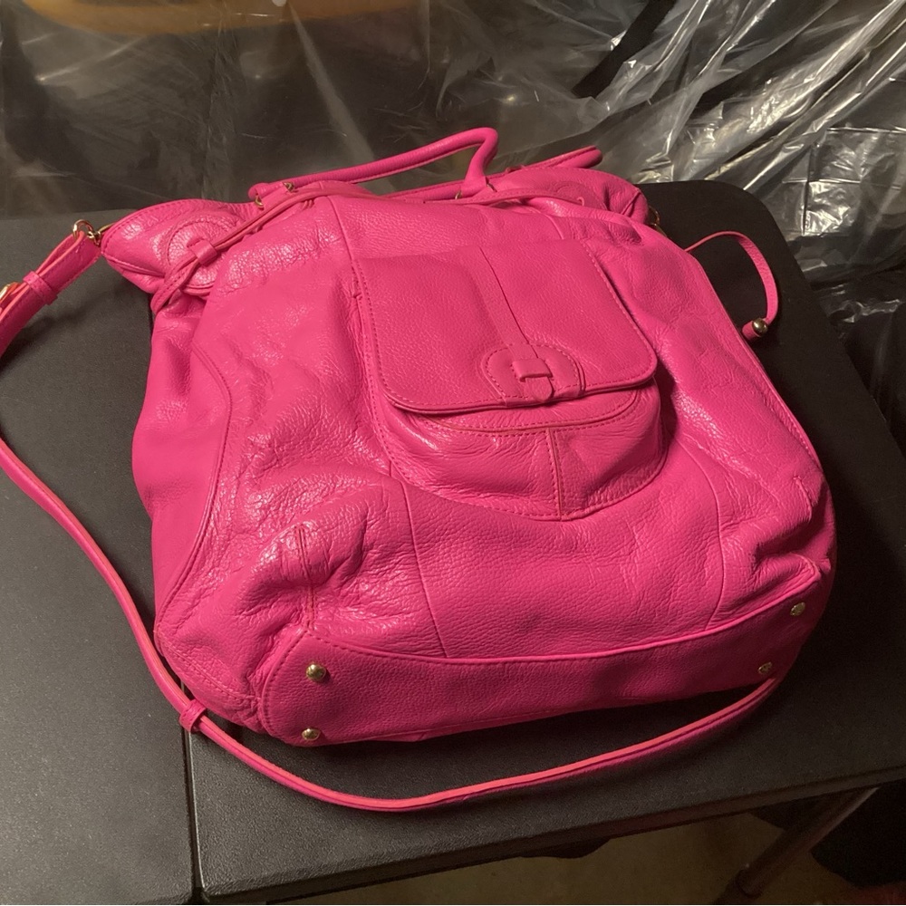Pebbled Genuine Leather Large Bag in Vibrant Pink By Isaac Mizrahi W/ Xtra Strap